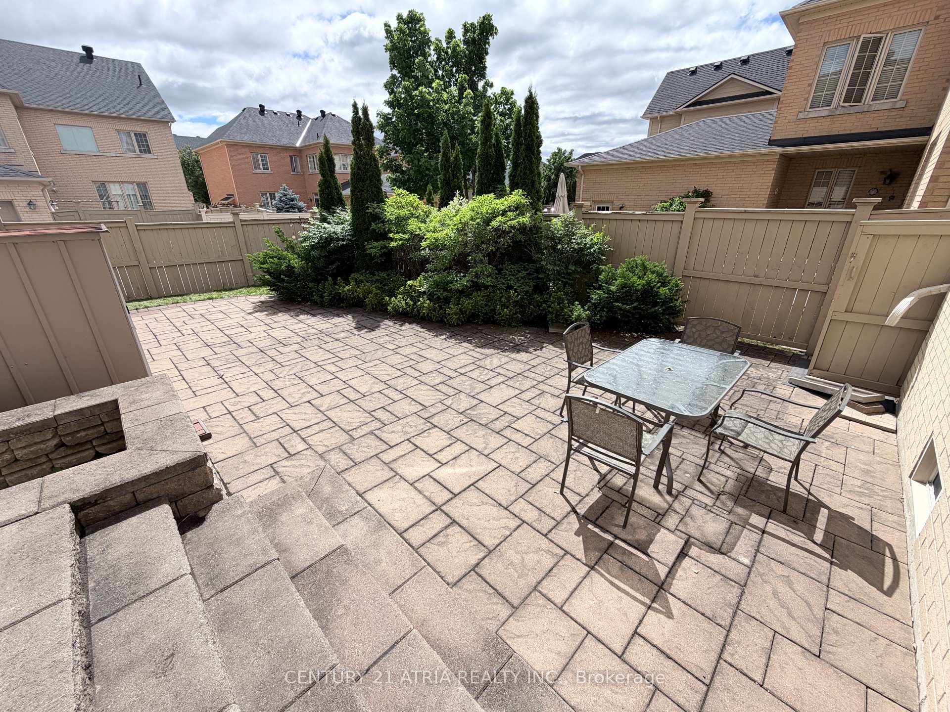 Photo 43 of 6 Crescent Park Lane, Markham, Cathedraltown — HOMEH