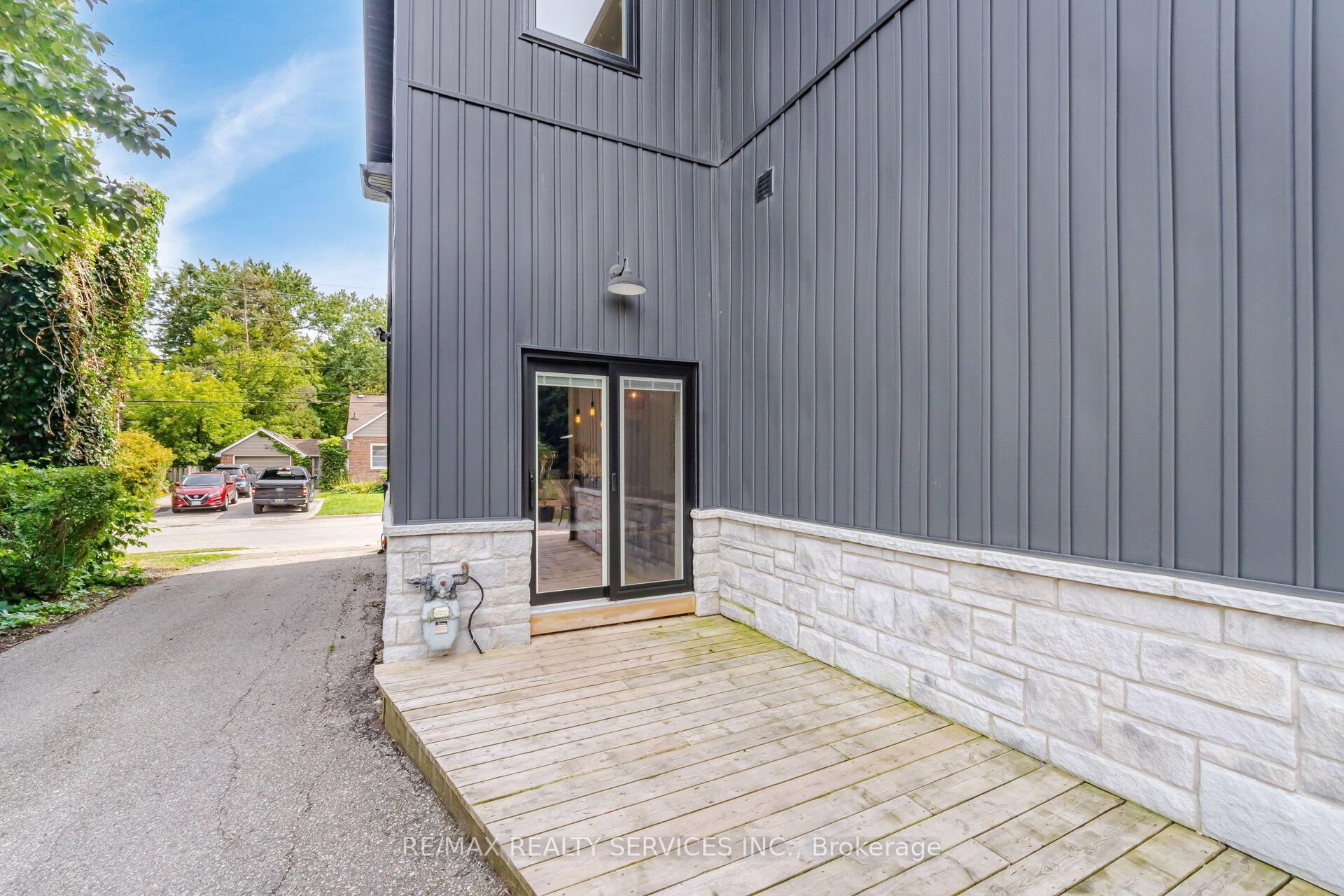 Photo 42 of 89 Willow Street, Caledon, Bolton East — HOMEH
