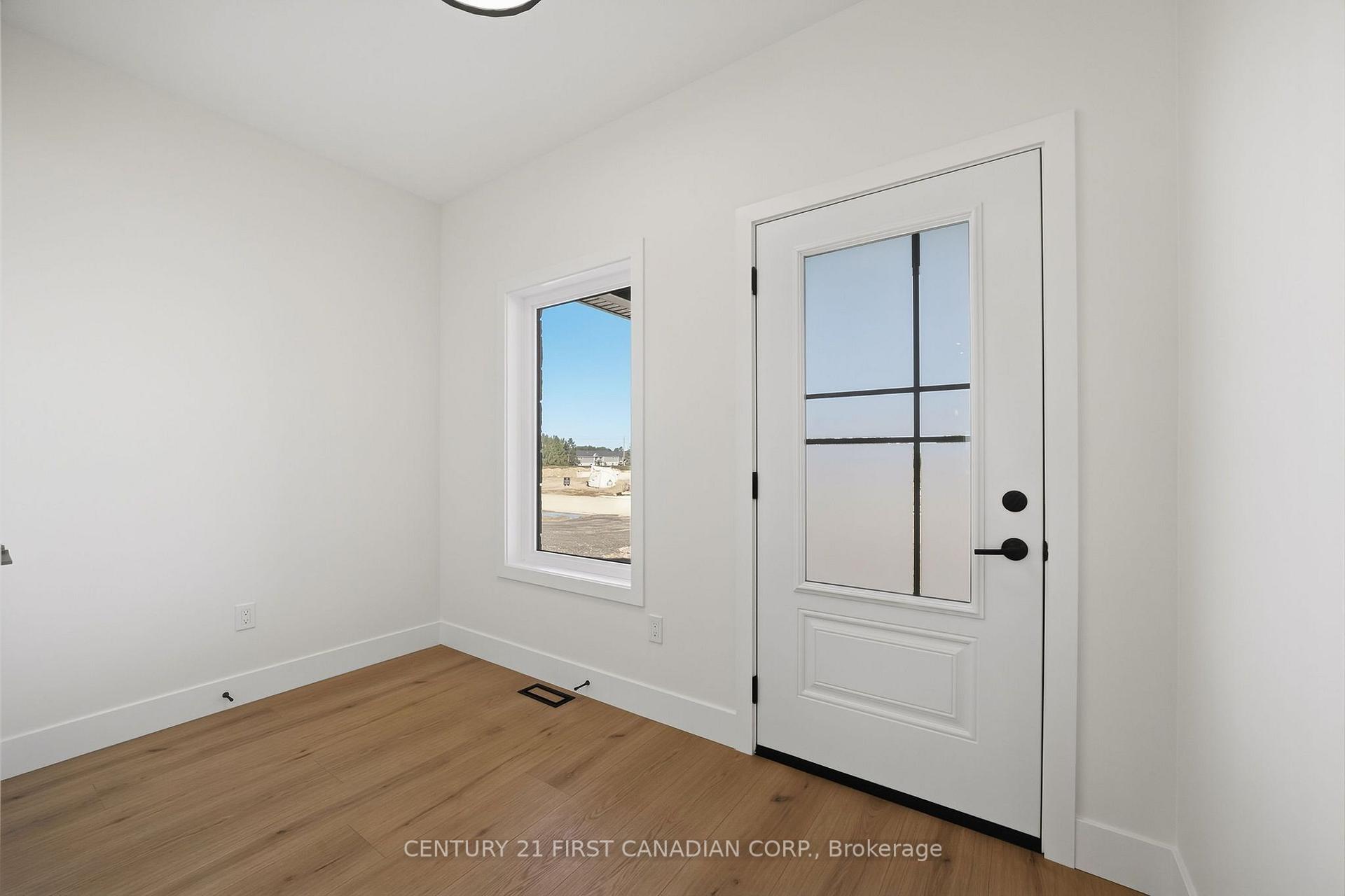 Photo 7 of 123 Addison Avenue, Lucan Biddulph, Lucan — HOMEH