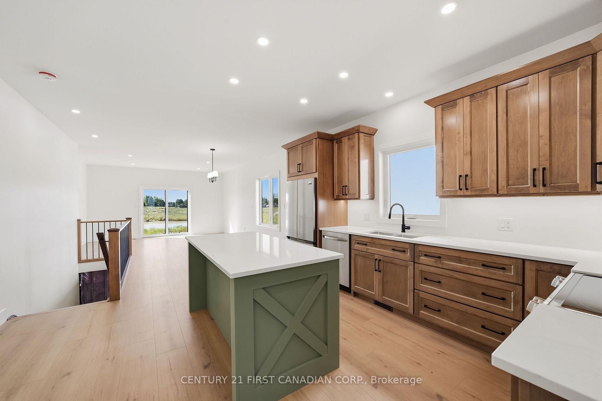 Photo 9 of 123 Addison Avenue, Lucan Biddulph, Lucan — HOMEH
