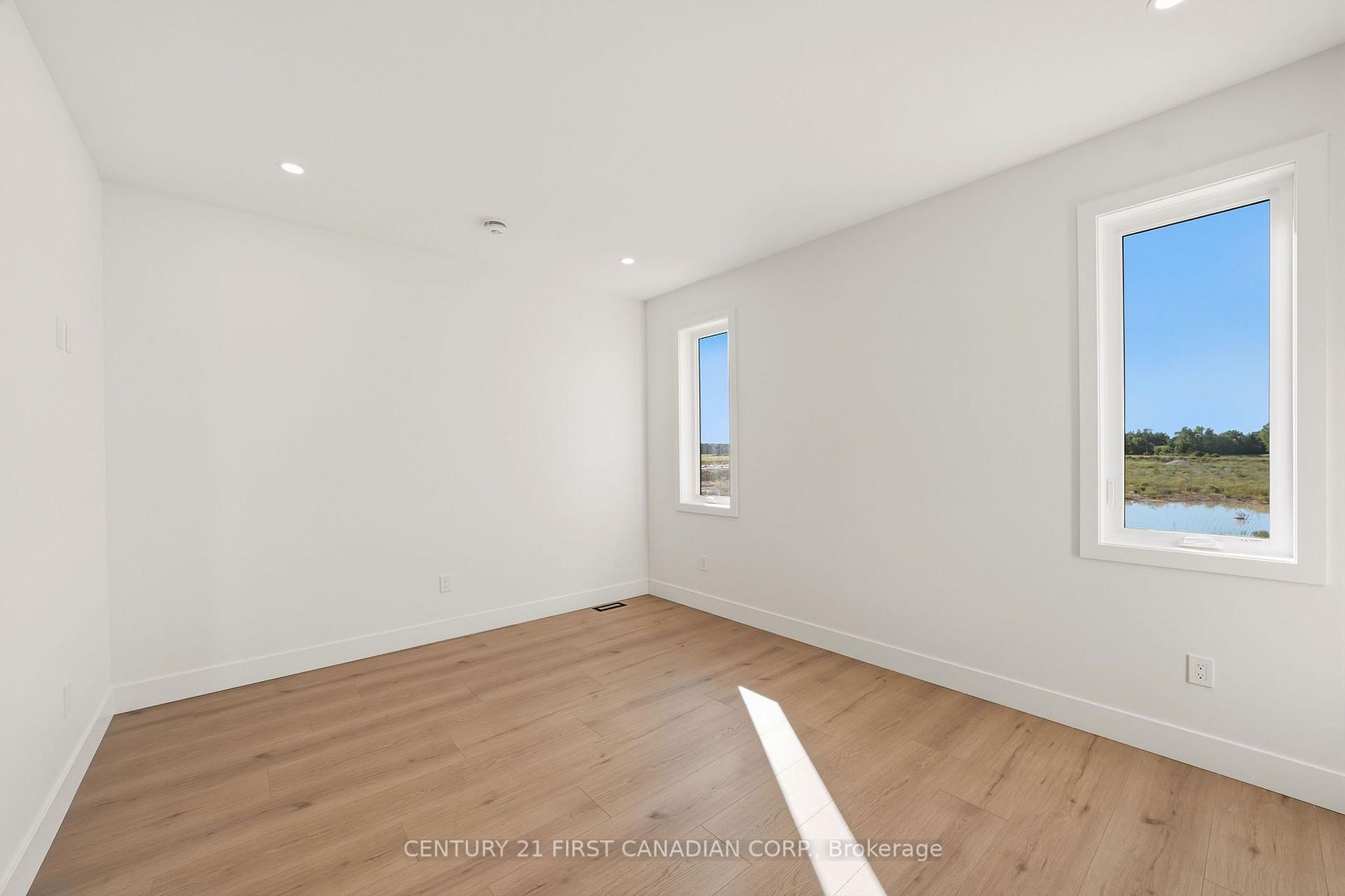Photo 16 of 123 Addison Avenue, Lucan Biddulph, Lucan — HOMEH