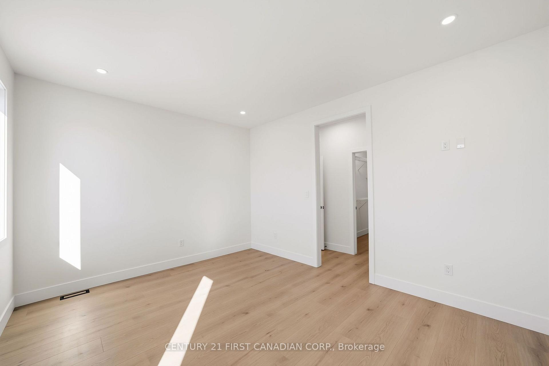 Photo 17 of 123 Addison Avenue, Lucan Biddulph, Lucan — HOMEH