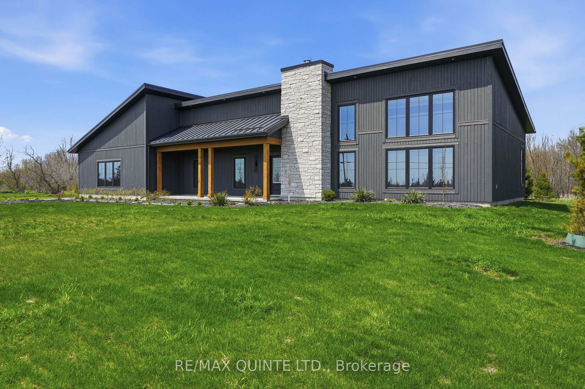 Photo 2 of 225 Mitchells Crossroad, Prince Edward County, North Marysburg Ward — HOMEH