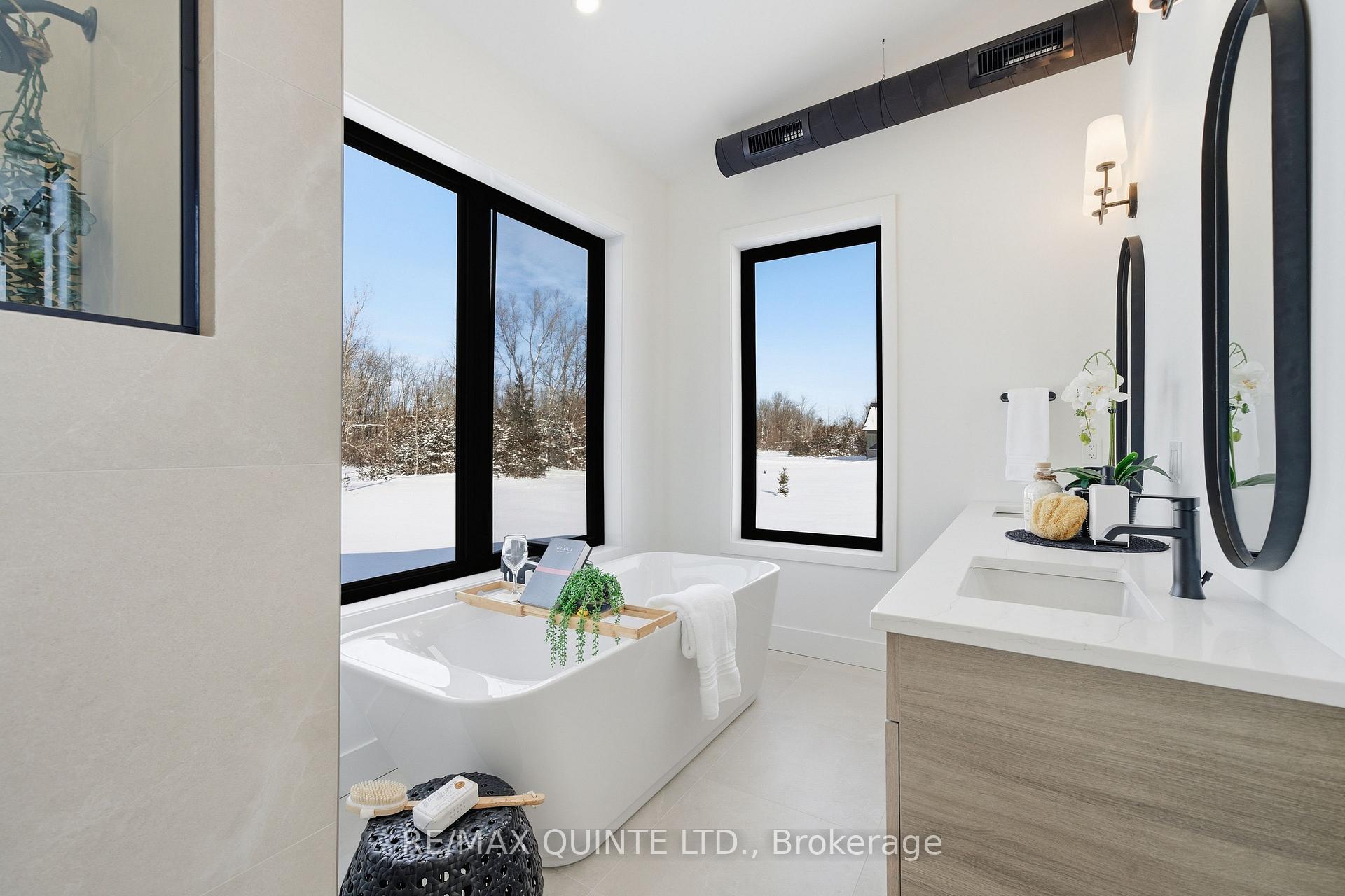 Photo 26 of 225 Mitchells Crossroad, Prince Edward County, North Marysburg Ward — HOMEH