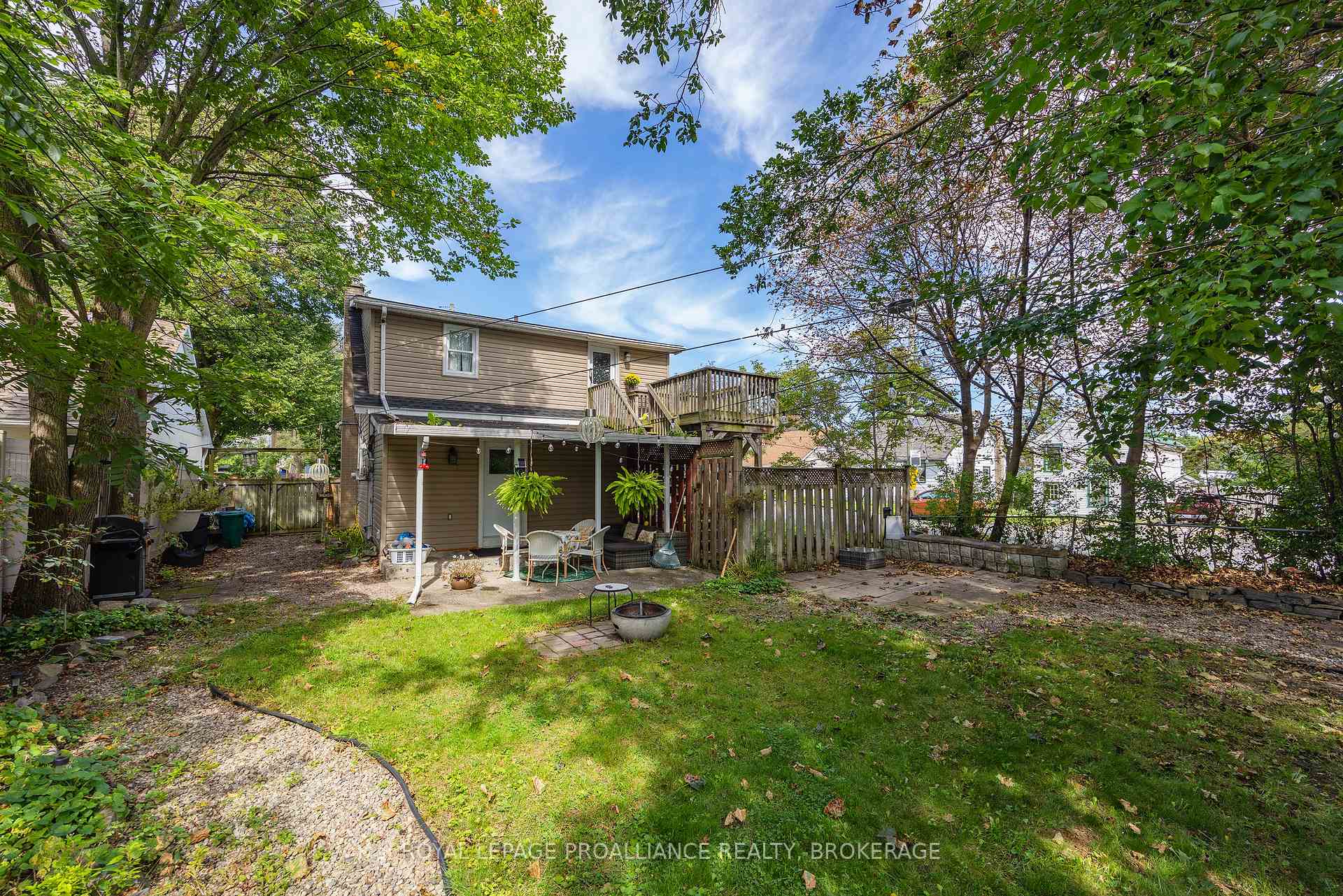 Photo 46 of 2 Dunkirk Avenue, Kingston, East of Sir John A. Blvd — HOMEH