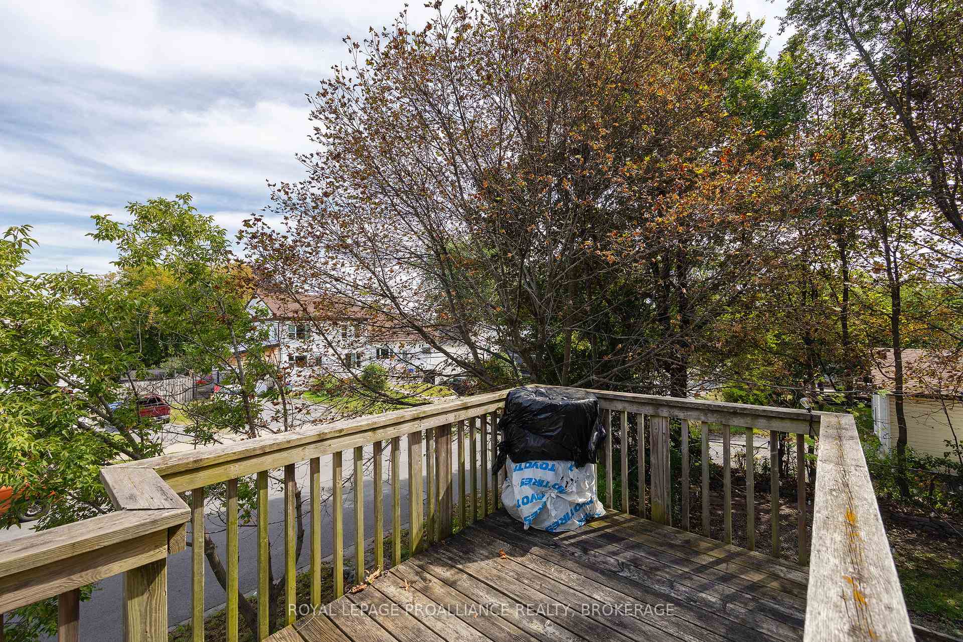Photo 32 of 2 Dunkirk Avenue, Kingston, East of Sir John A. Blvd — HOMEH