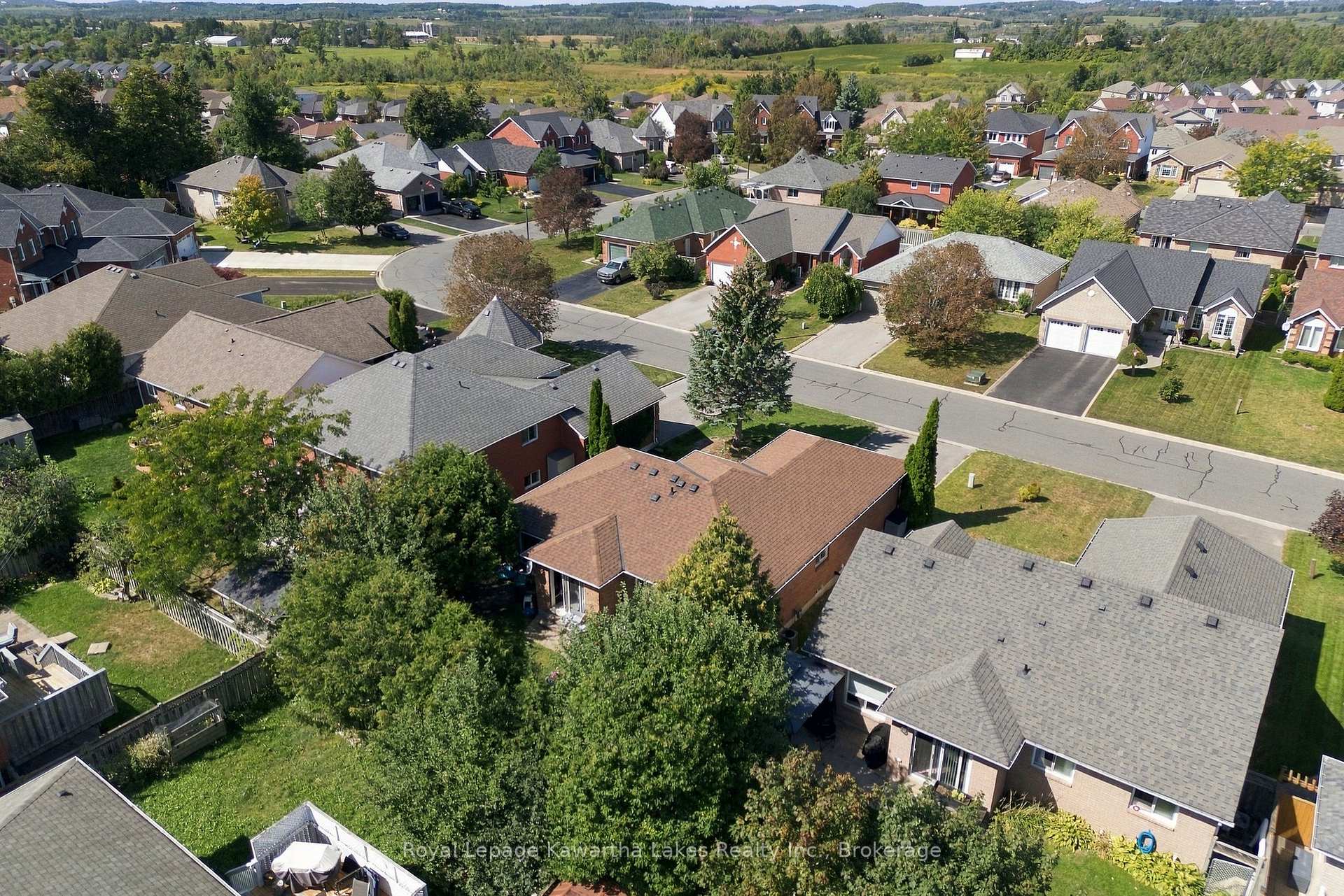 Photo 5 of 1220 Wildlark Drive, Peterborough, Monaghan Ward 2 — HOMEH