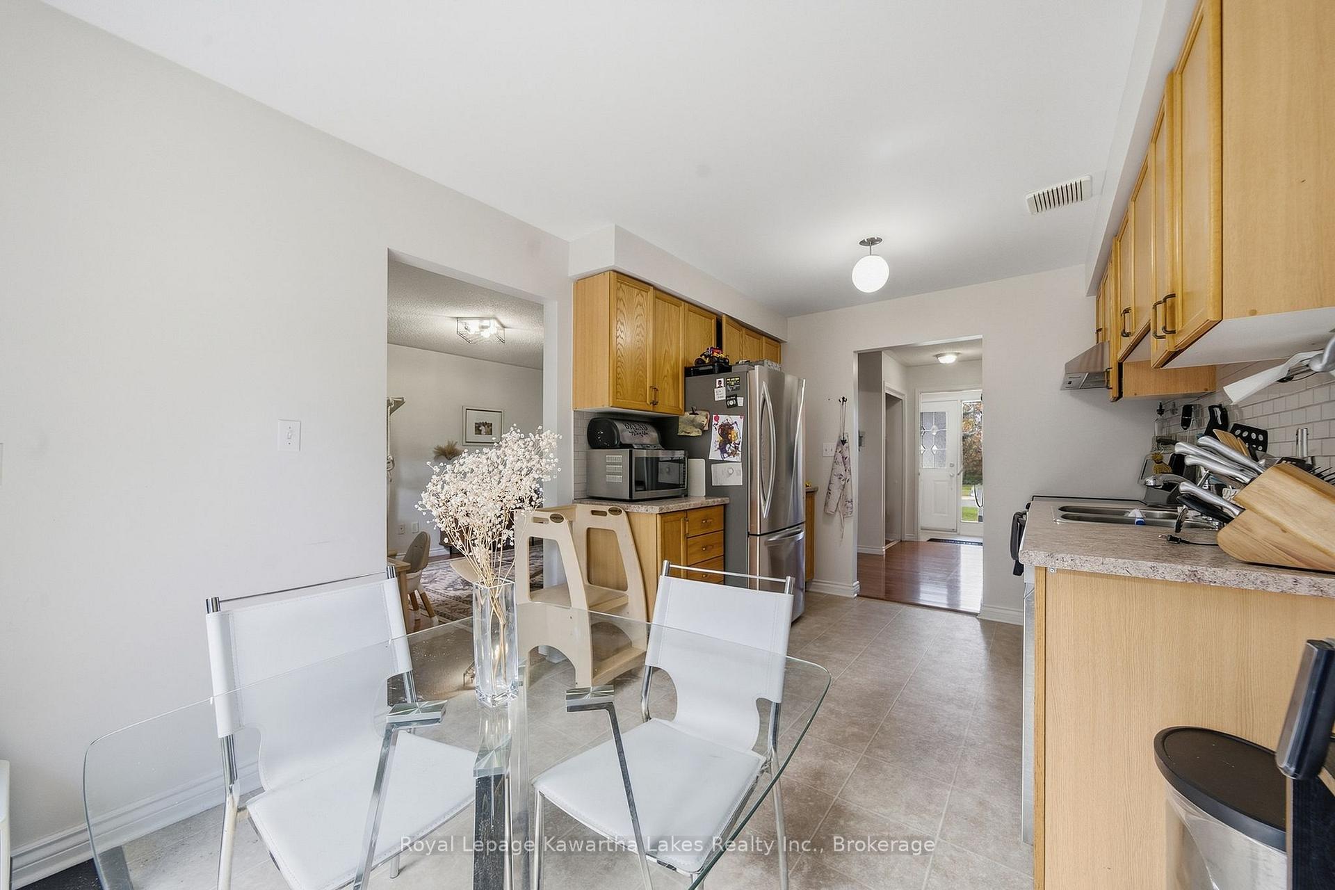 Photo 18 of 1220 Wildlark Drive, Peterborough, Monaghan Ward 2 — HOMEH