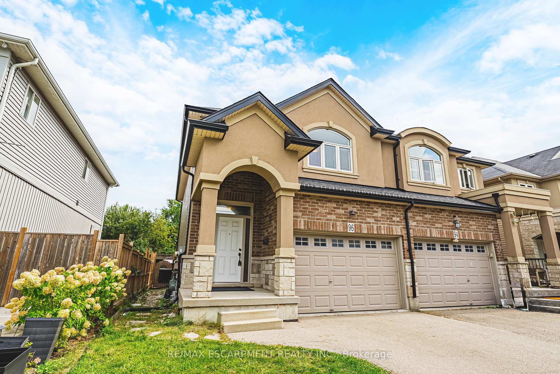 Photo 2 of 96 Springvalley Crescent, Hamilton, Gourley — HOMEH