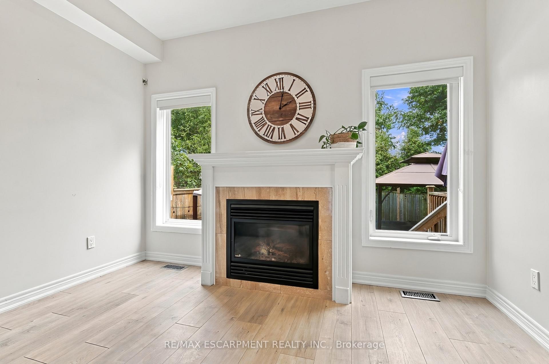 Photo 8 of 96 Springvalley Crescent, Hamilton, Gourley — HOMEH