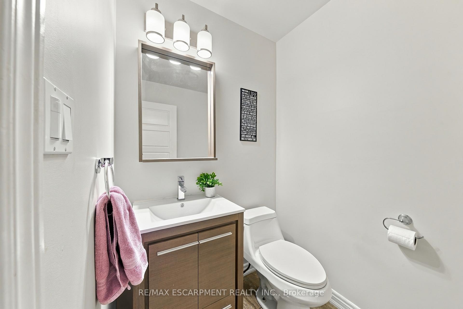 Photo 13 of 96 Springvalley Crescent, Hamilton, Gourley — HOMEH