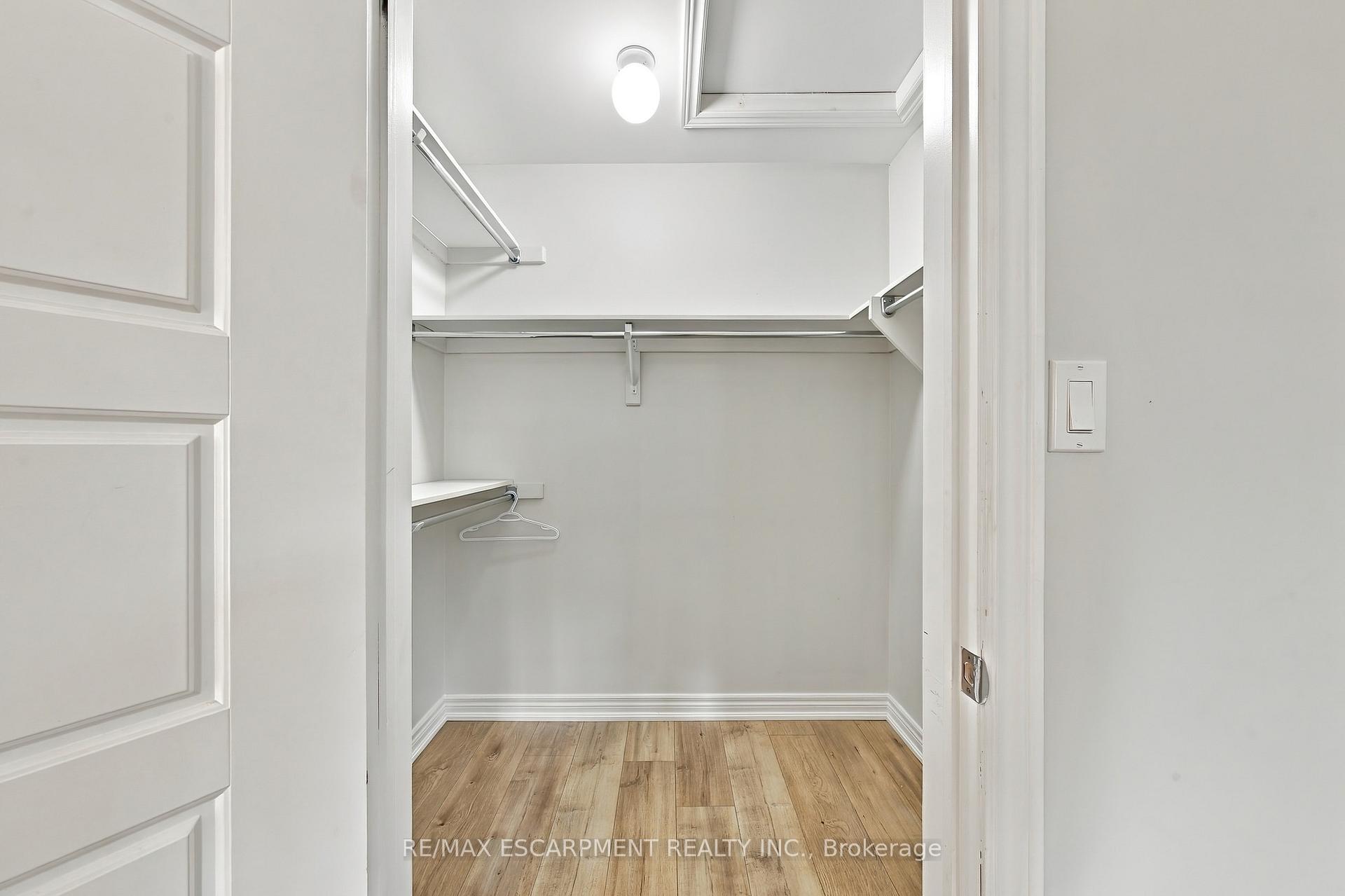 Photo 18 of 96 Springvalley Crescent, Hamilton, Gourley — HOMEH