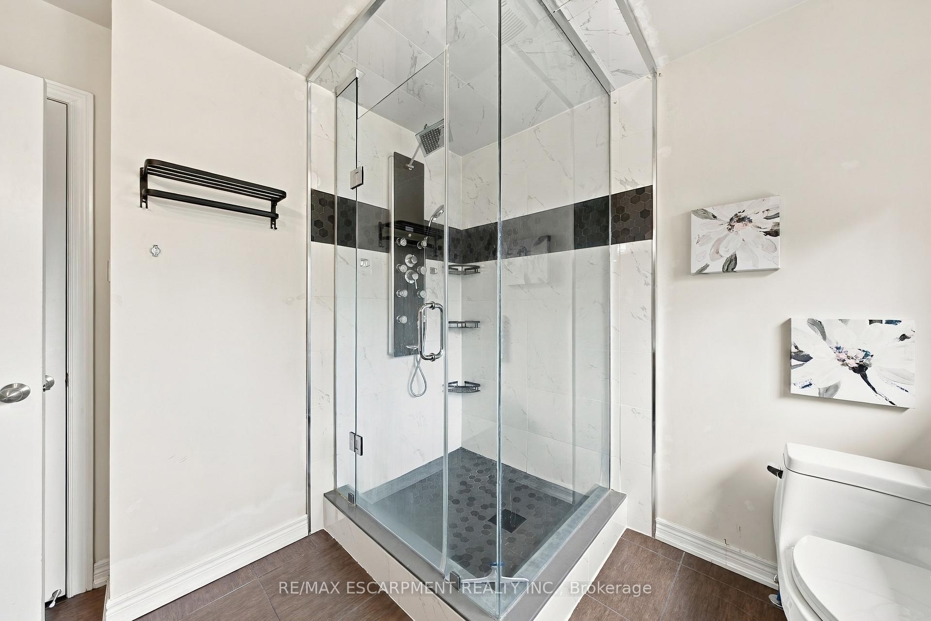 Photo 21 of 96 Springvalley Crescent, Hamilton, Gourley — HOMEH