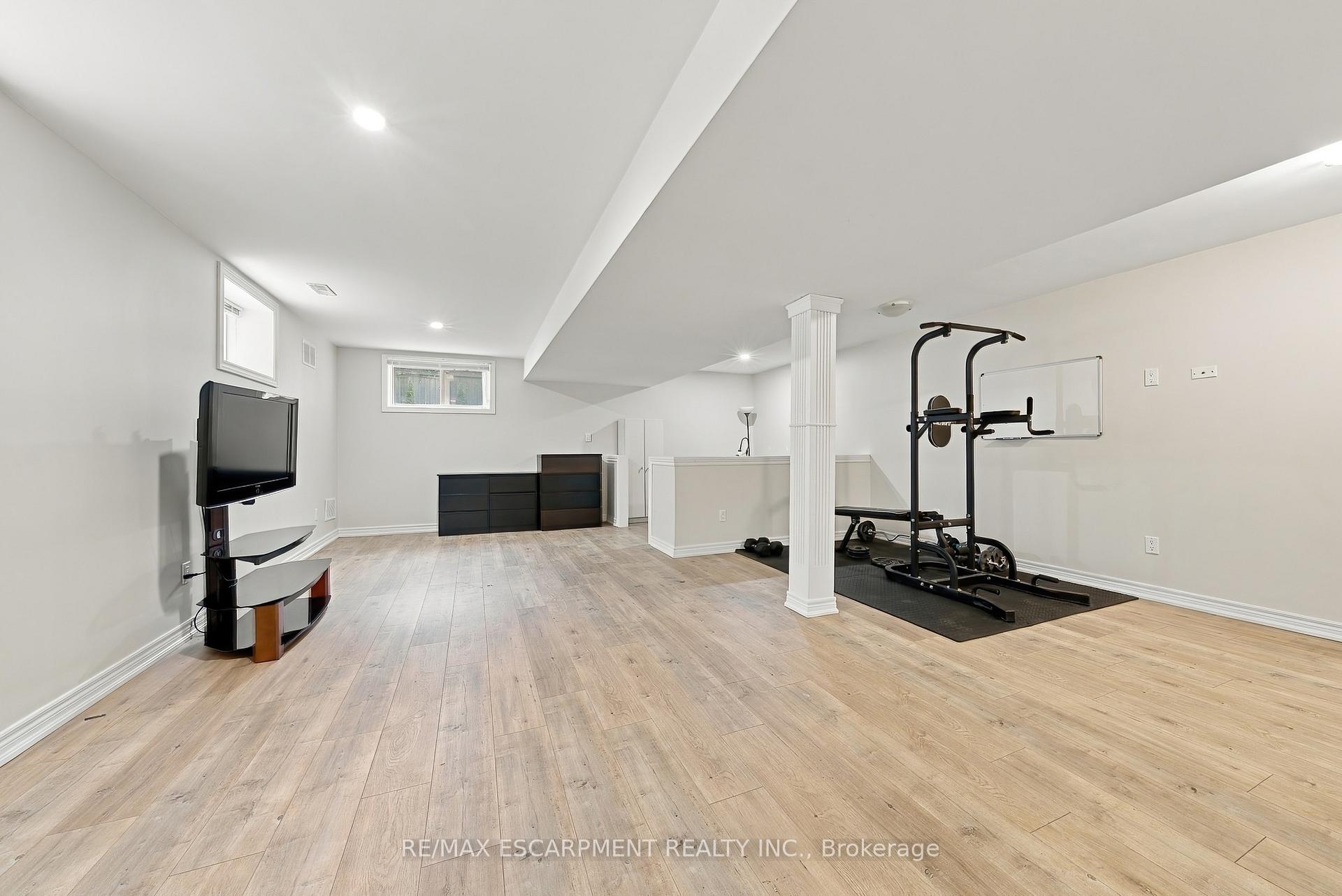 Photo 29 of 96 Springvalley Crescent, Hamilton, Gourley — HOMEH