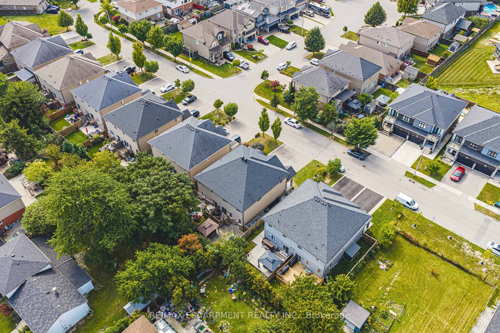 Photo 33 of 96 Springvalley Crescent, Hamilton, Gourley — HOMEH