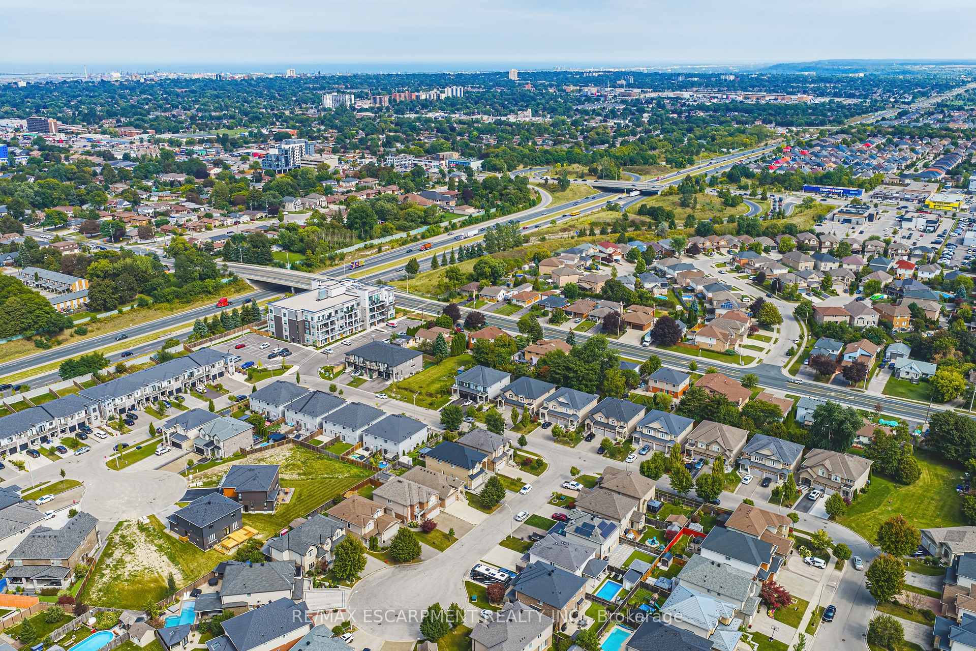 Photo 43 of 96 Springvalley Crescent, Hamilton, Gourley — HOMEH