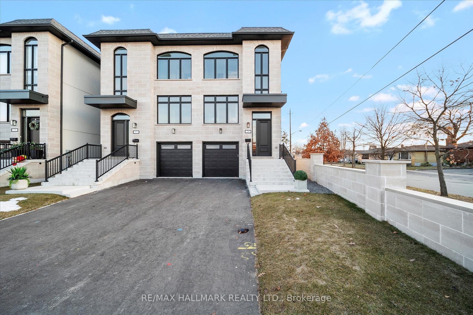 Photo of Unit 1B, 27 Antonio Court