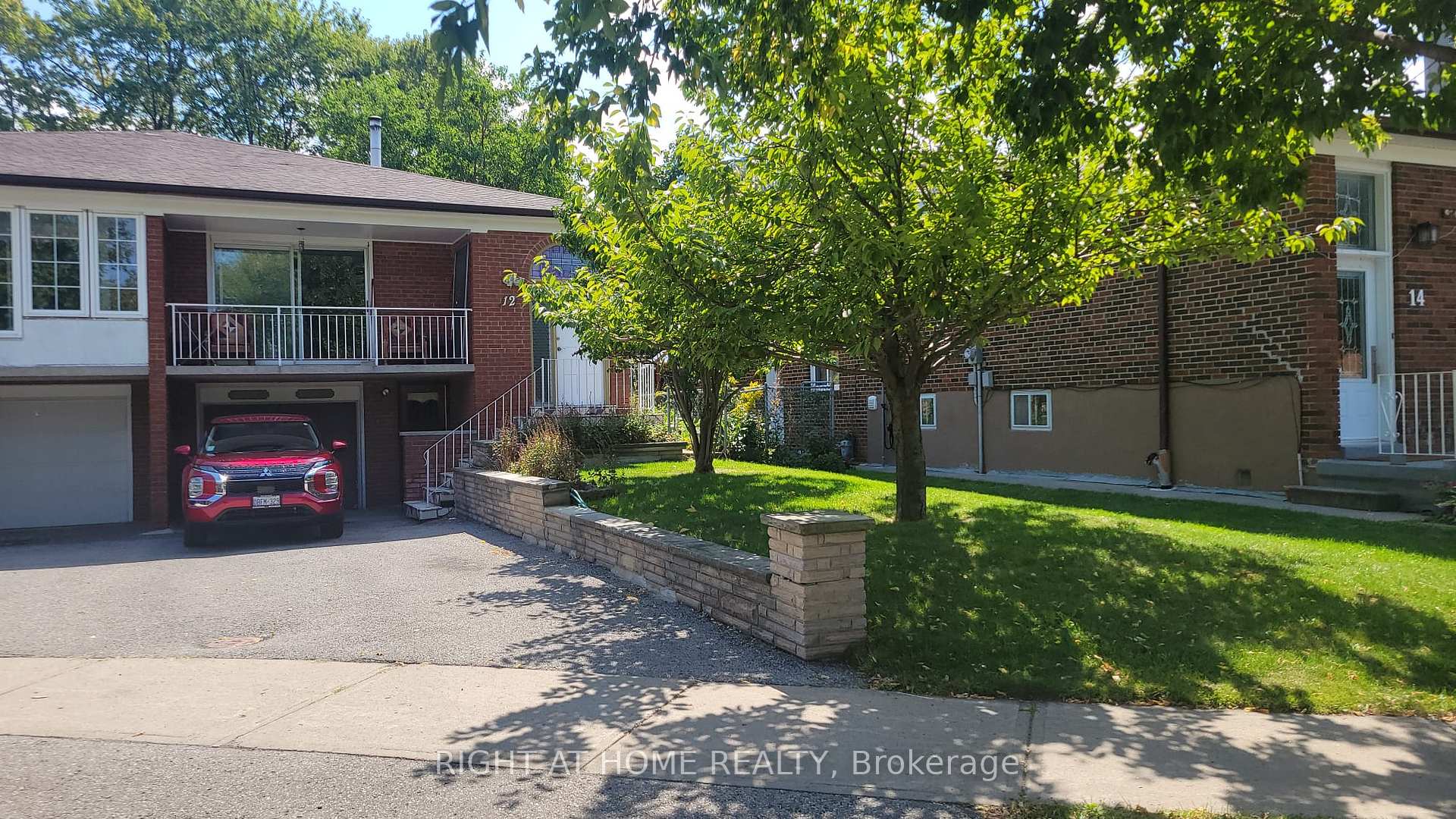 Photo 1 of 12 Fairglen Avenue, Scarborough, L'Amoreaux — HOMEH