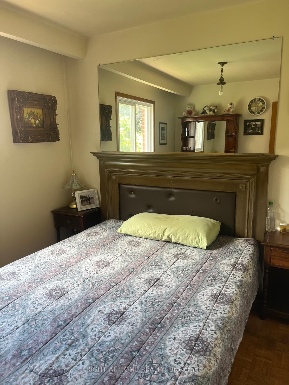 Photo 9 of 12 Fairglen Avenue, Scarborough, L'Amoreaux — HOMEH