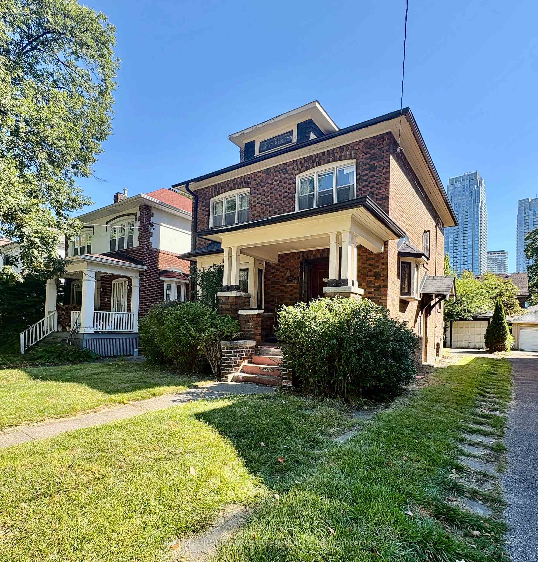 Photo 2 of 159 Colin Avenue, Toronto, Yonge-Eglinton — HOMEH