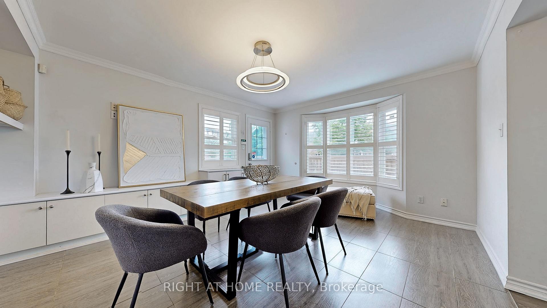 Photo 17 of 1 Ray Street, Markham, Village Green-South Unionville — HOMEH