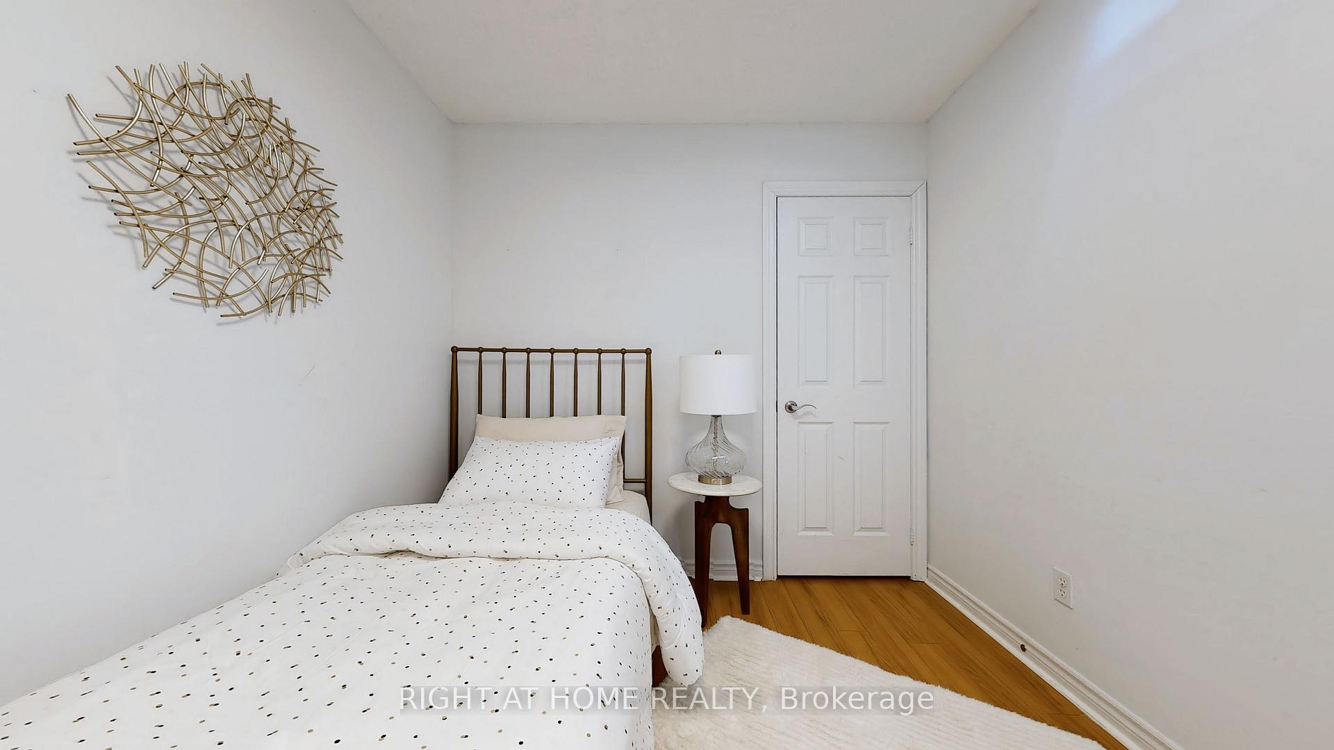 Photo 30 of 1 Ray Street, Markham, Village Green-South Unionville — HOMEH