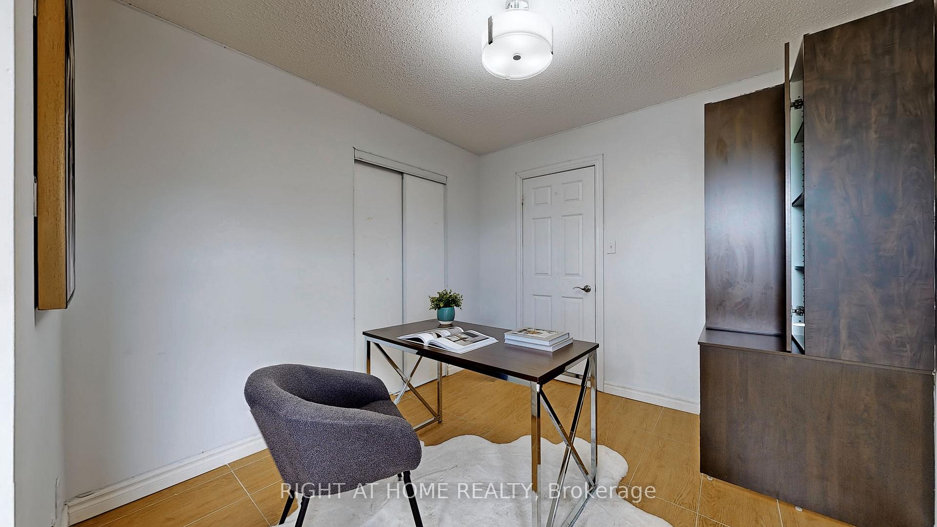 Photo 33 of 1 Ray Street, Markham, Village Green-South Unionville — HOMEH