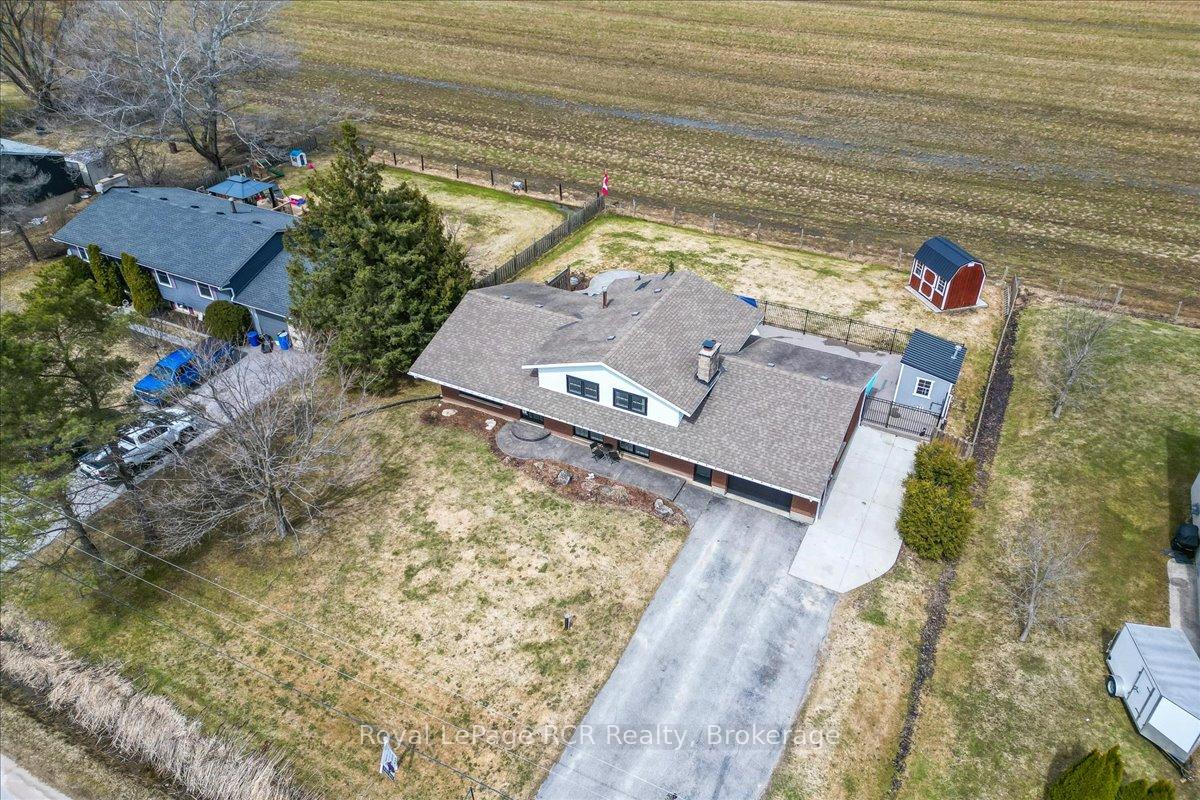 Photo 1 of 883 30th Street W, Georgian Bluffs — HOMEH