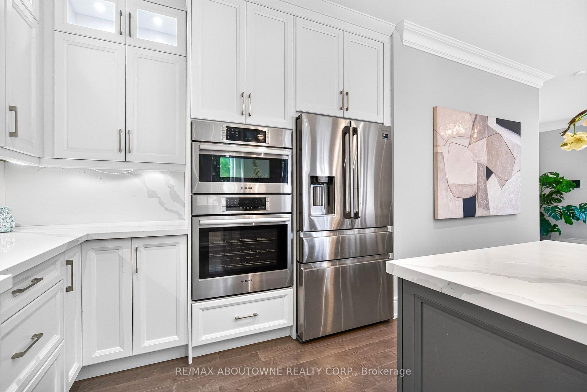 Photo 20 of 408 Seabourne Drive, Oakville, West — HOMEH