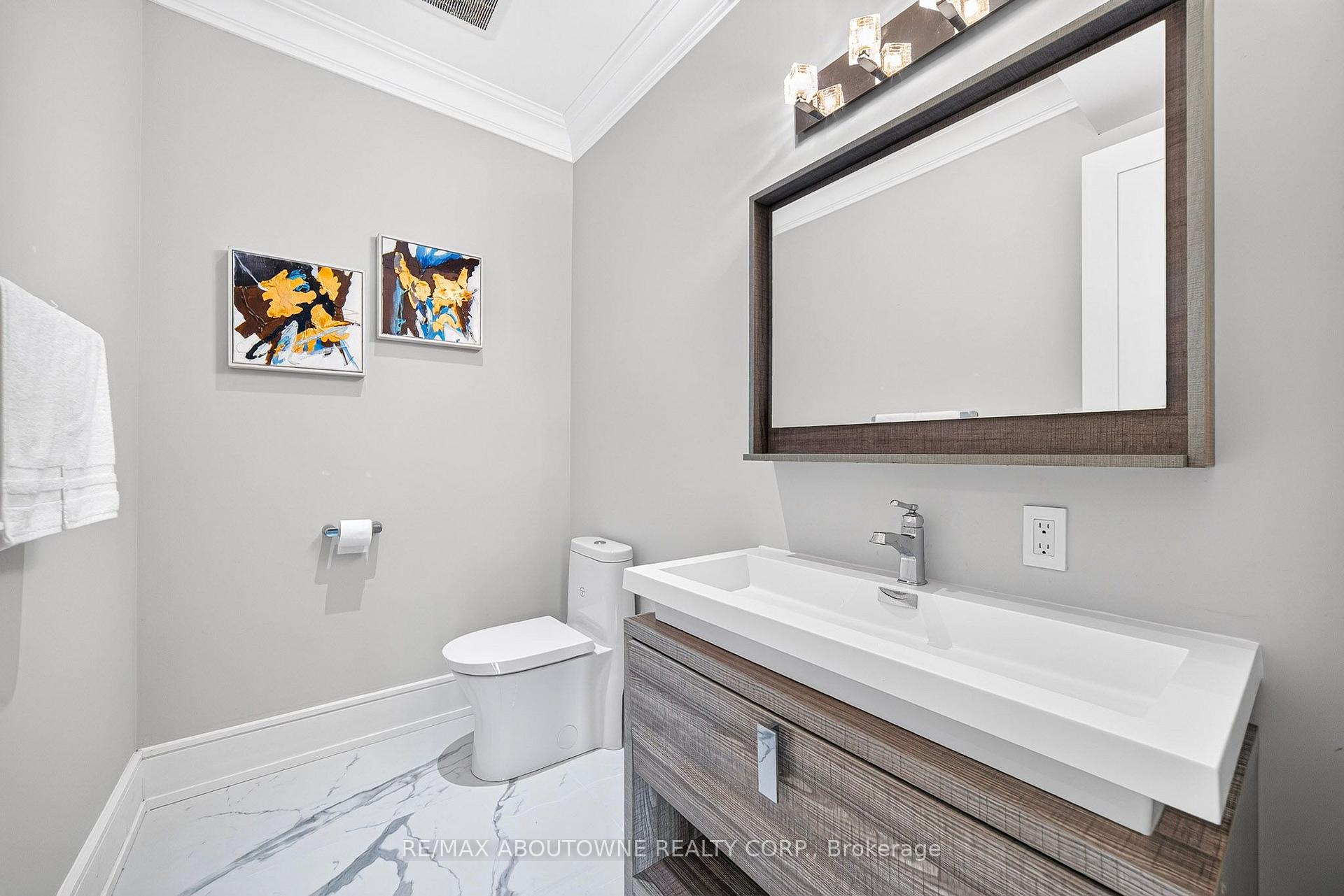 Photo 28 of 408 Seabourne Drive, Oakville, West — HOMEH