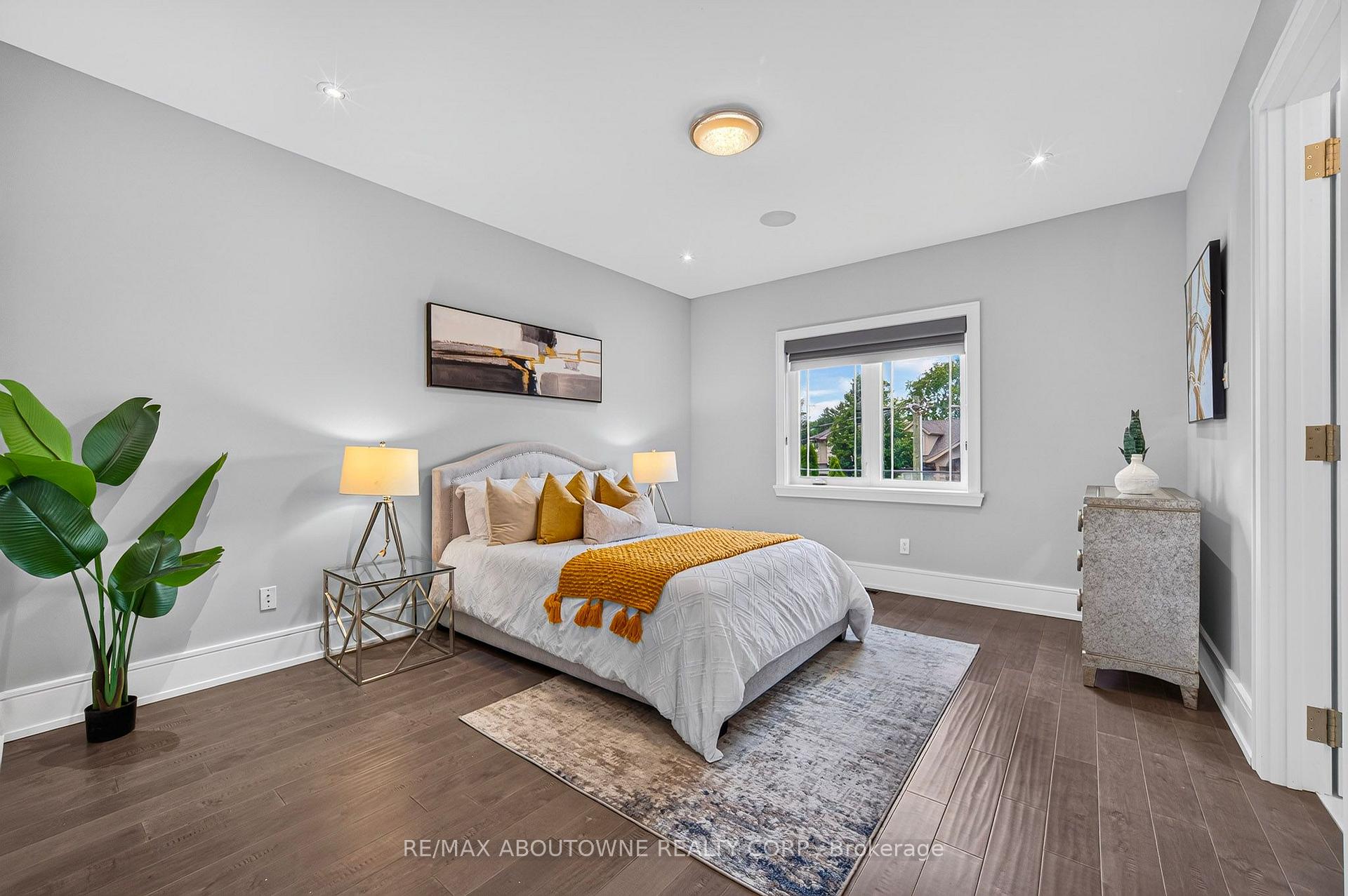 Photo 56 of 408 Seabourne Drive, Oakville, West — HOMEH