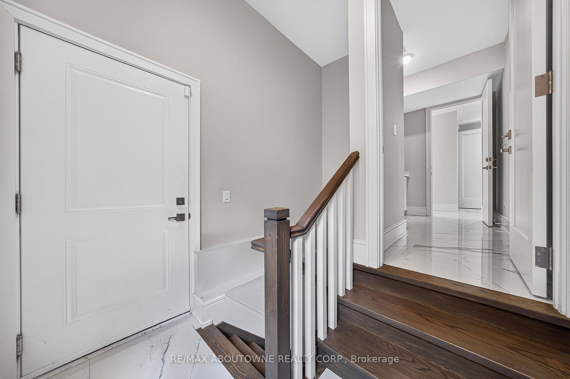 Photo 59 of 408 Seabourne Drive, Oakville, West — HOMEH