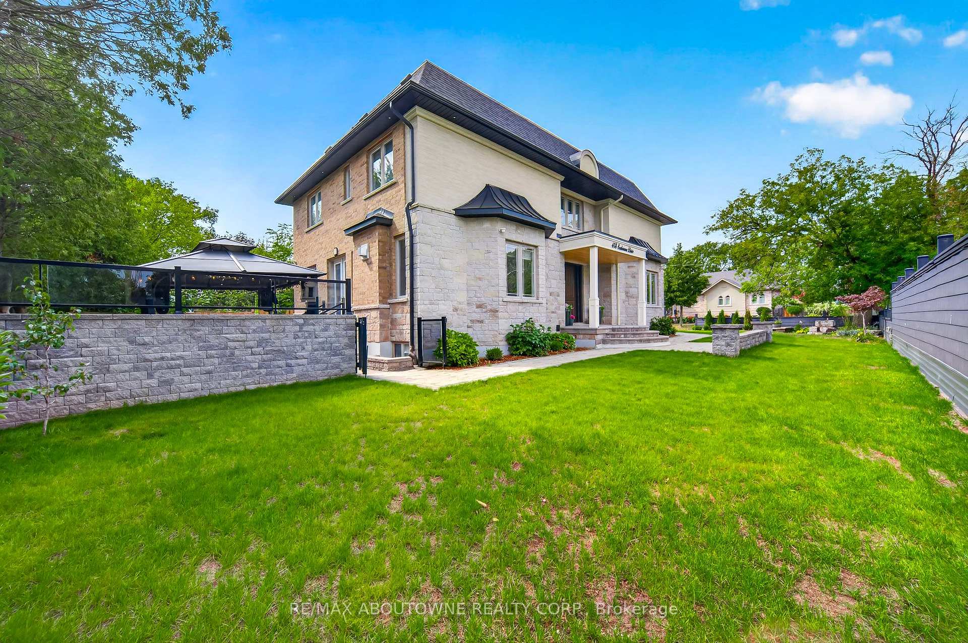 Photo 72 of 408 Seabourne Drive, Oakville, West — HOMEH