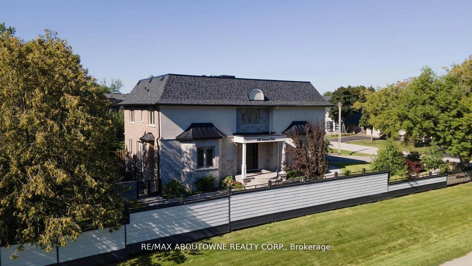 Photo 53 of 408 Seabourne Drive, Oakville, West — HOMEH