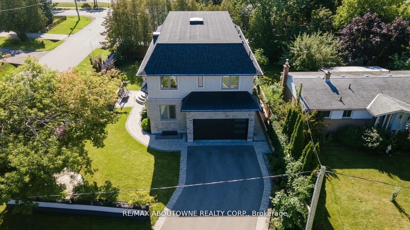 Photo 55 of 408 Seabourne Drive, Oakville, West — HOMEH