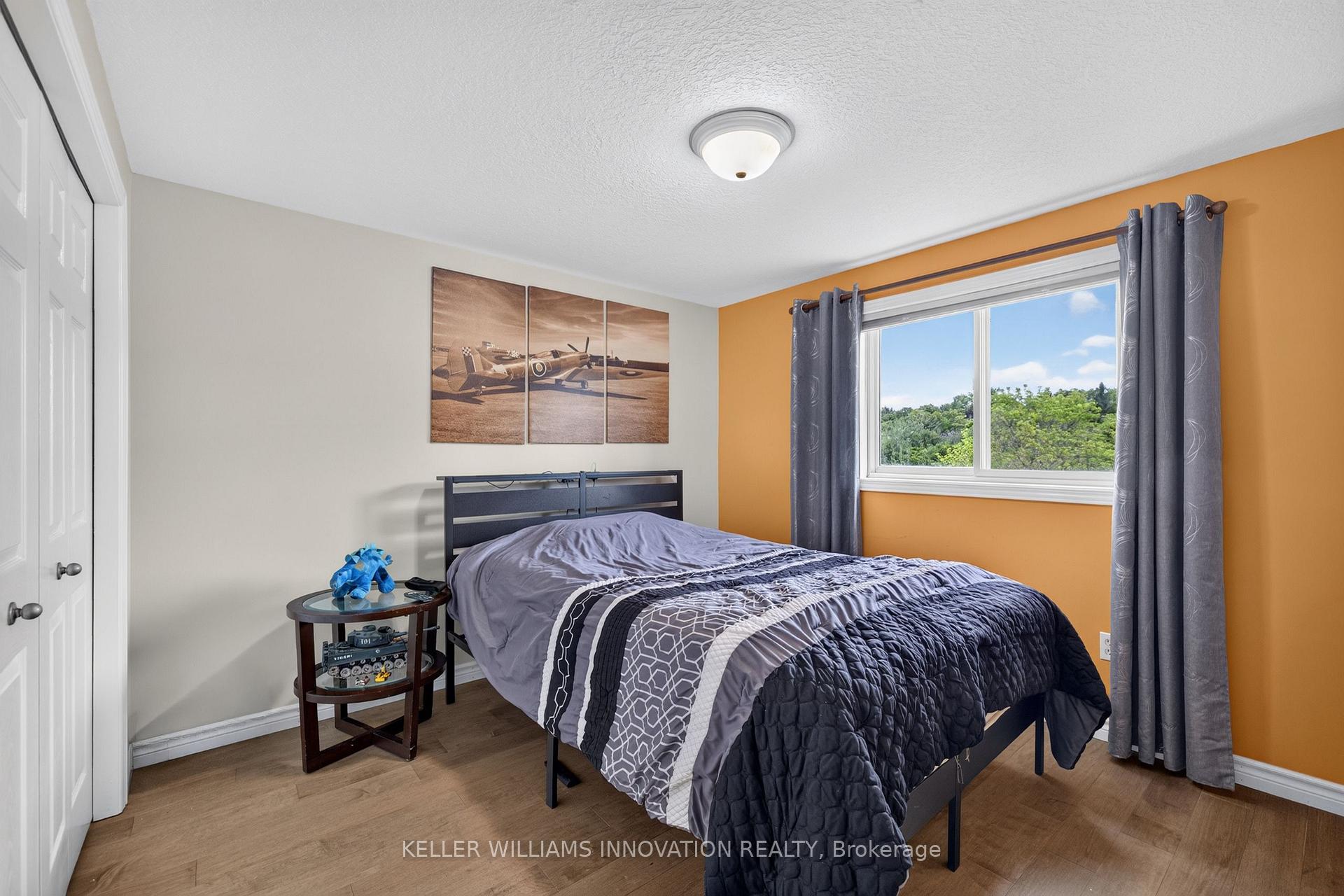 Photo 15 of 73 Hewitt Lane, Guelph, Willow West/Sugarbush/West Acres — HOMEH