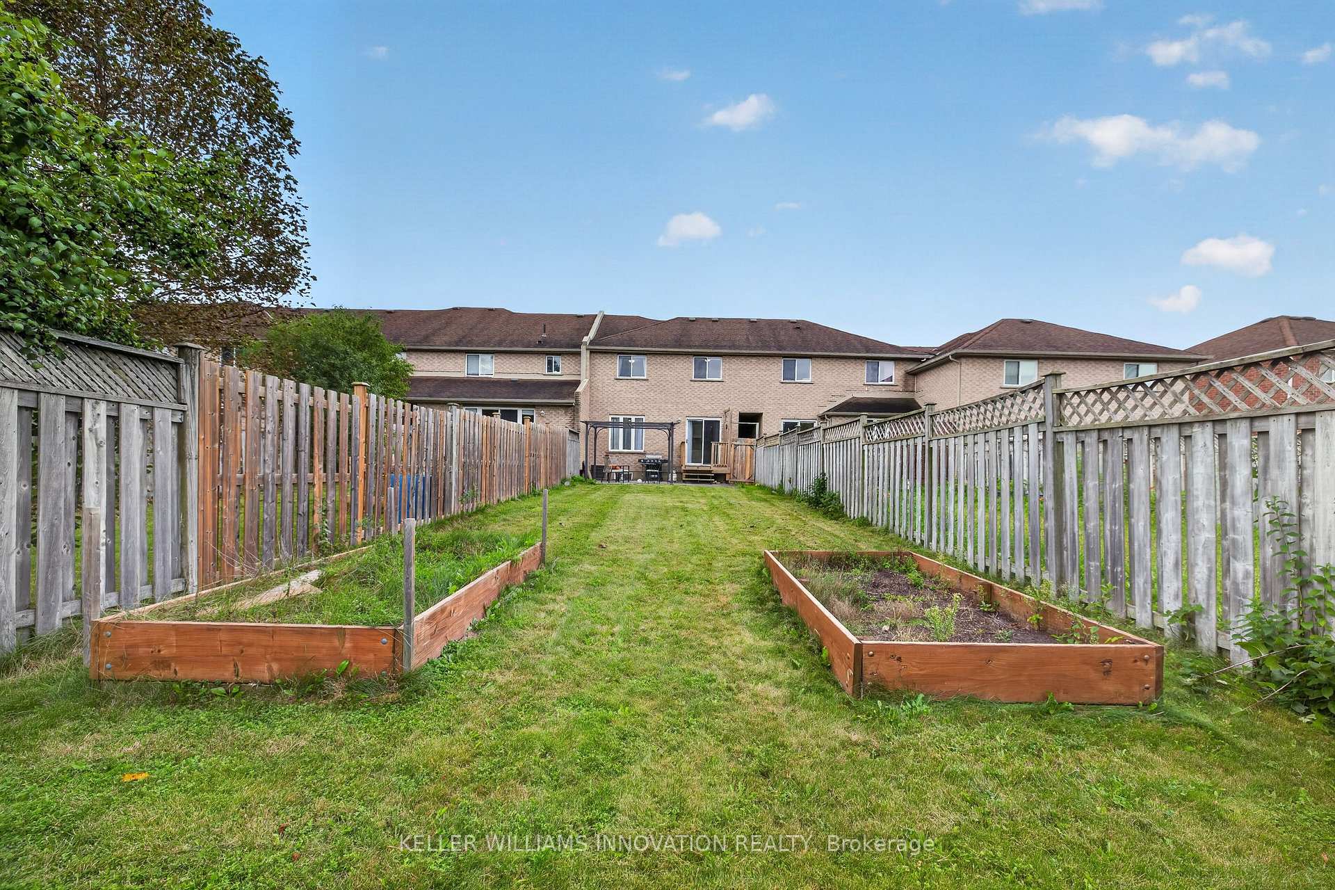 Photo 23 of 73 Hewitt Lane, Guelph, Willow West/Sugarbush/West Acres — HOMEH