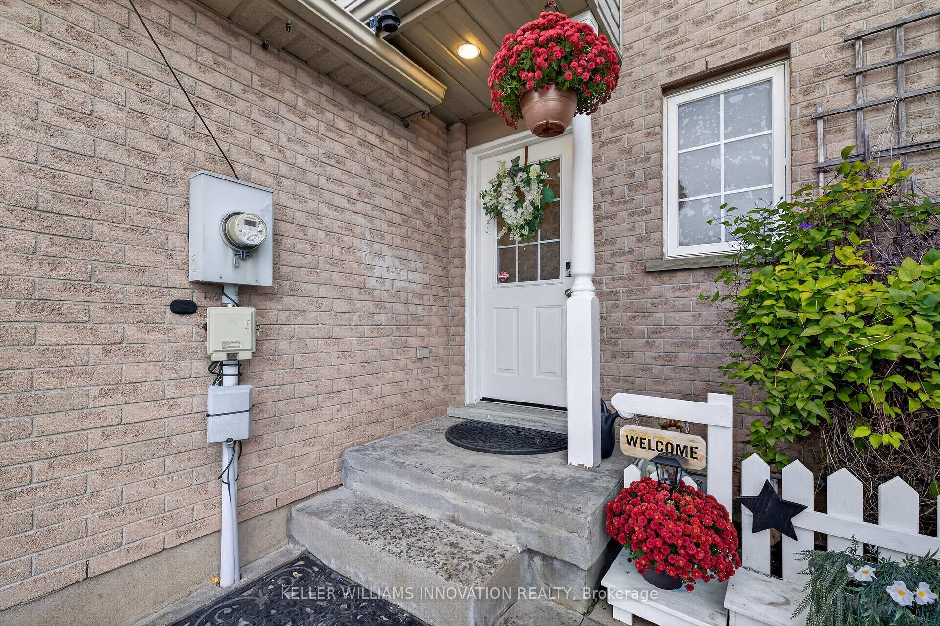 Photo 29 of 73 Hewitt Lane, Guelph, Willow West/Sugarbush/West Acres — HOMEH