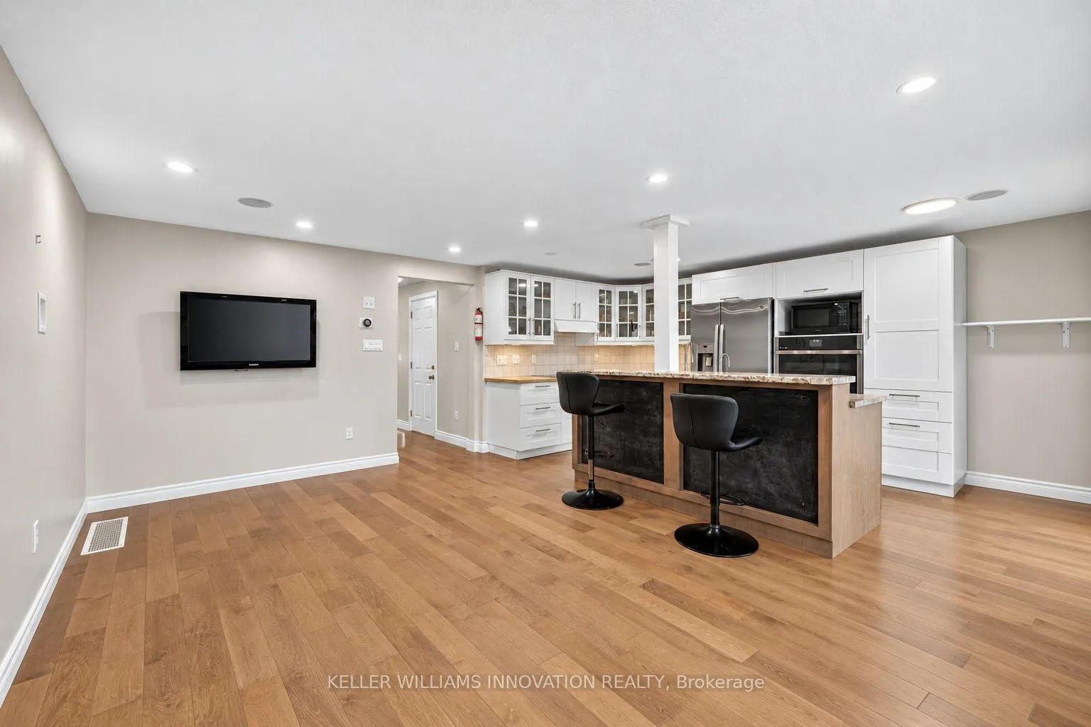 Photo 3 of 73 Hewitt Lane, Guelph, Willow West/Sugarbush/West Acres — HOMEH
