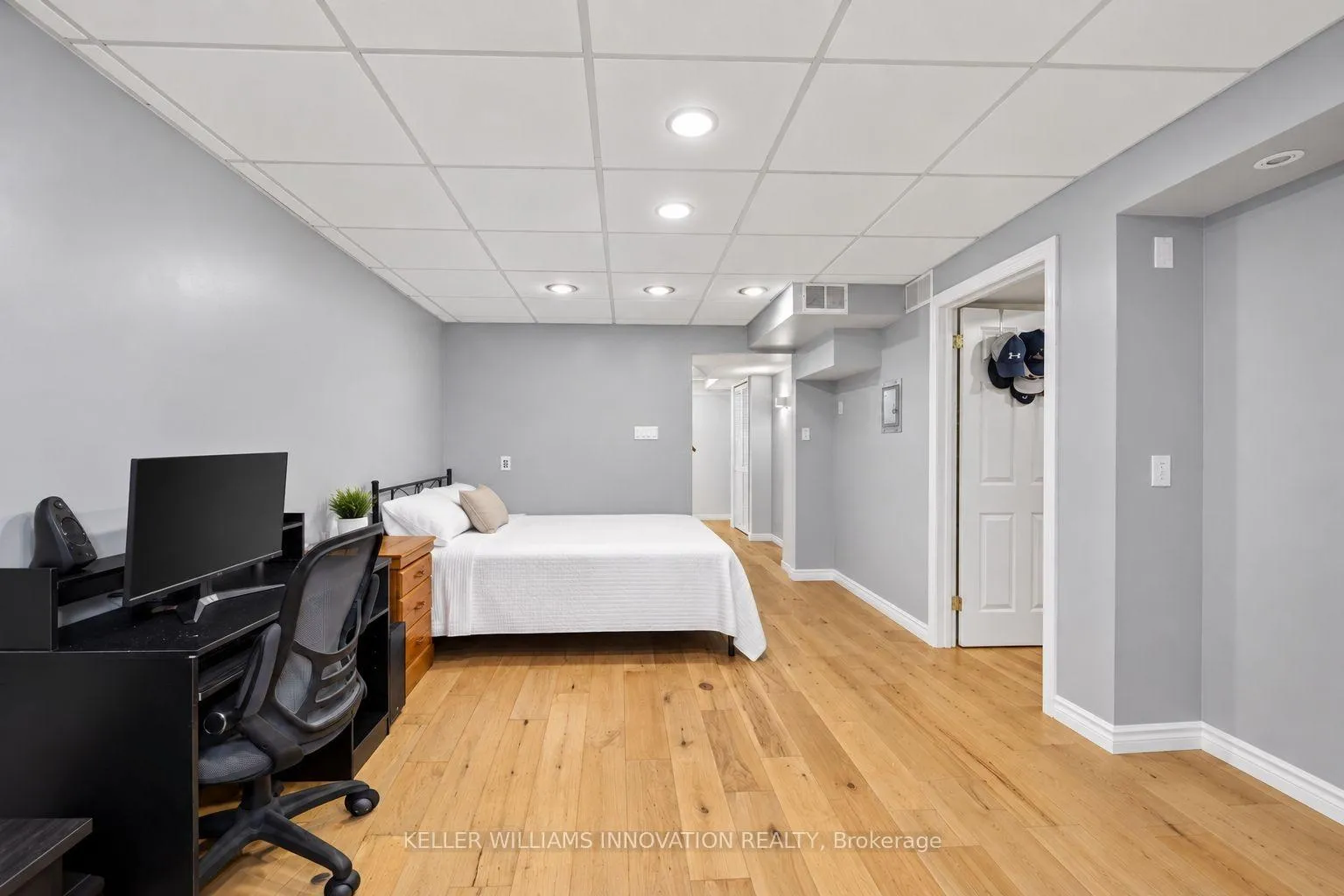 Photo 17 of 73 Hewitt Lane, Guelph, Willow West/Sugarbush/West Acres — HOMEH