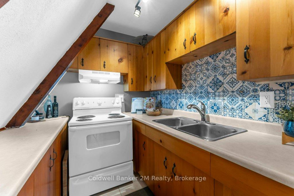 Photo 19 of 4173 Maple Drive, Frontenac, Frontenac South — HOMEH