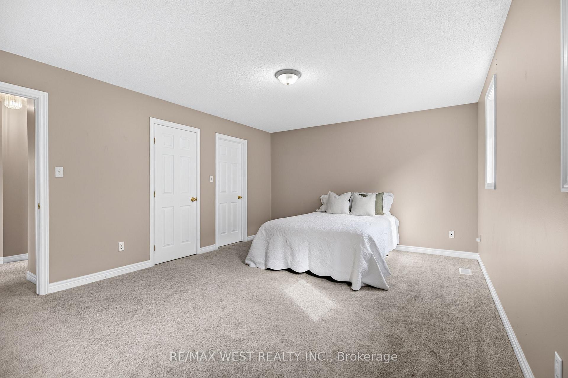 Photo 7 of 72 Etherington Crescent, Hamilton, Binbrook — HOMEH