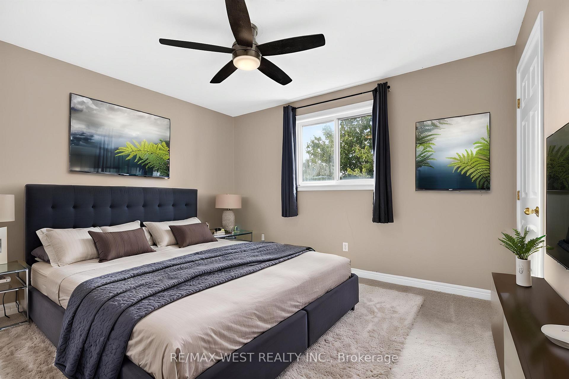Photo 10 of 72 Etherington Crescent, Hamilton, Binbrook — HOMEH