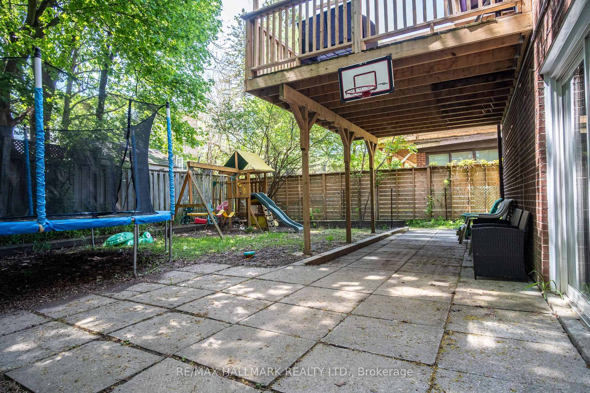 Photo 1 of Unit Basement, 399 Lawrence Avenue W, Toronto, Bedford Park-Nortown — HOMEH