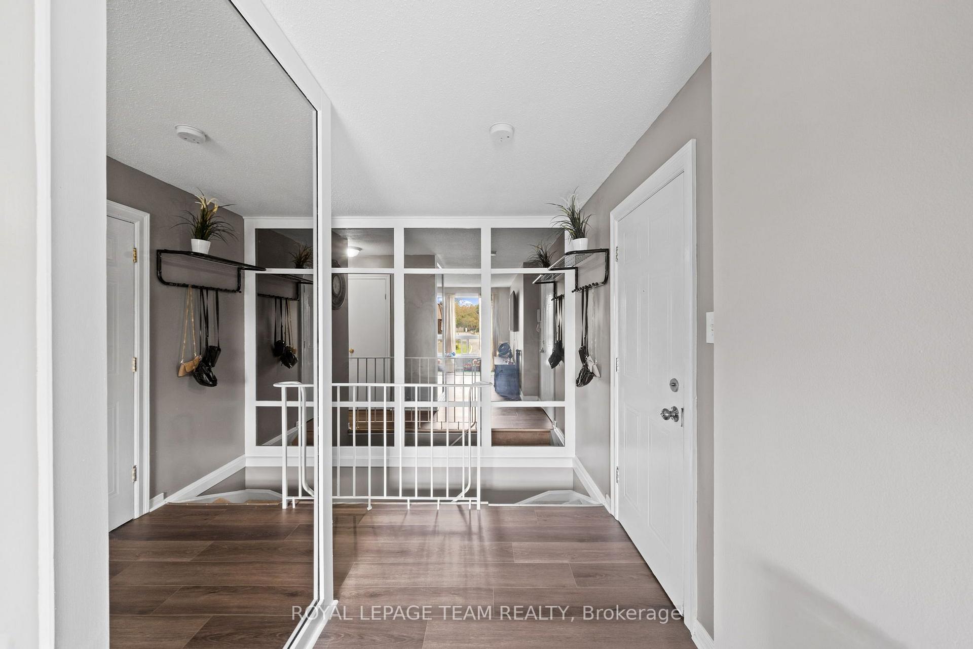 Photo 7 of Unit 113, 1587 Goth Avenue, Ottawa, Sawmill Creek/Timbermill — HOMEH