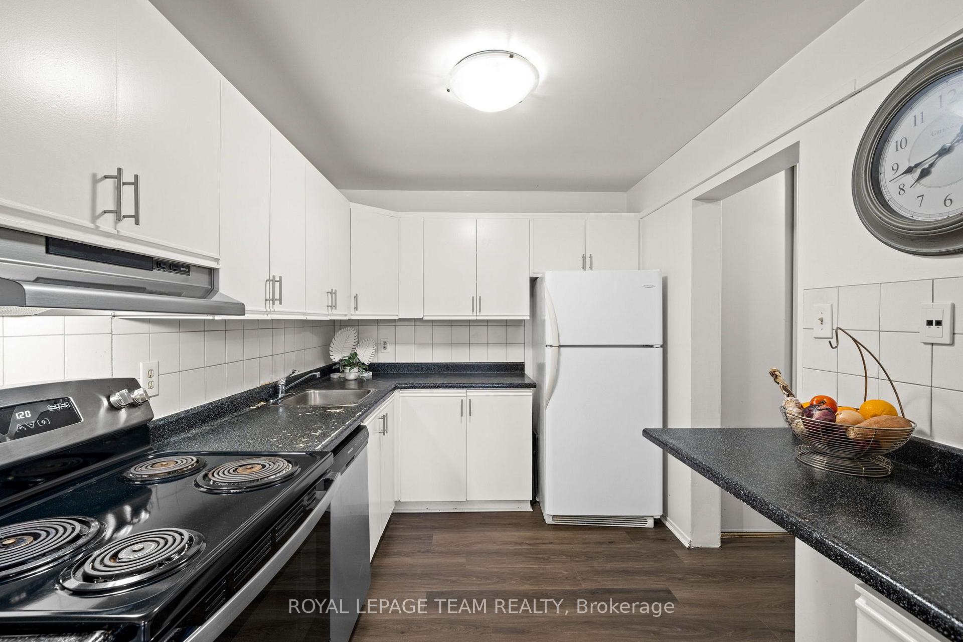 Photo 13 of Unit 113, 1587 Goth Avenue, Ottawa, Sawmill Creek/Timbermill — HOMEH