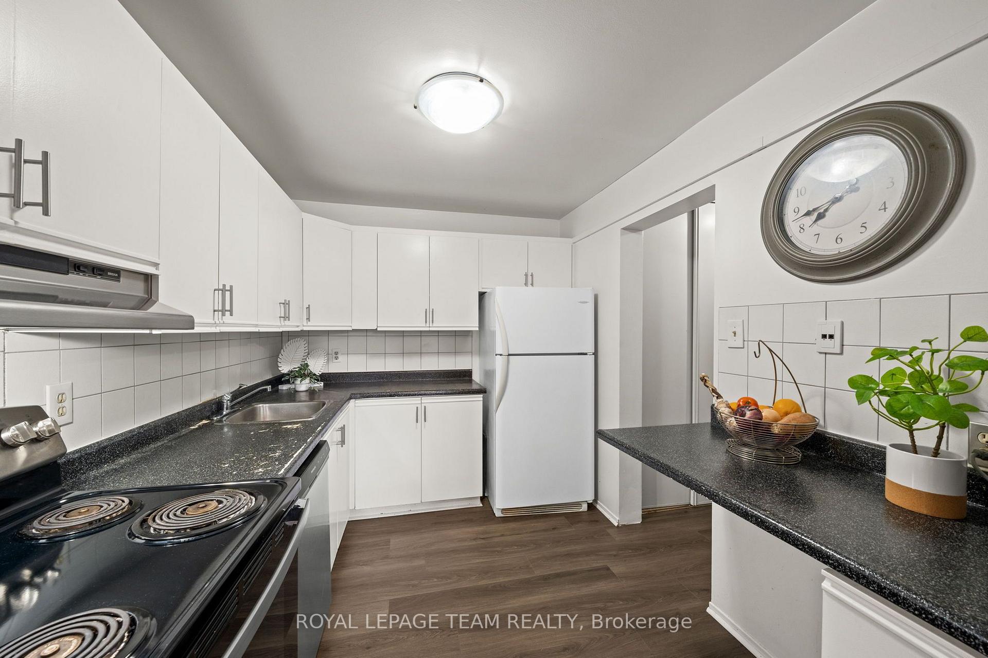 Photo 14 of Unit 113, 1587 Goth Avenue, Ottawa, Sawmill Creek/Timbermill — HOMEH