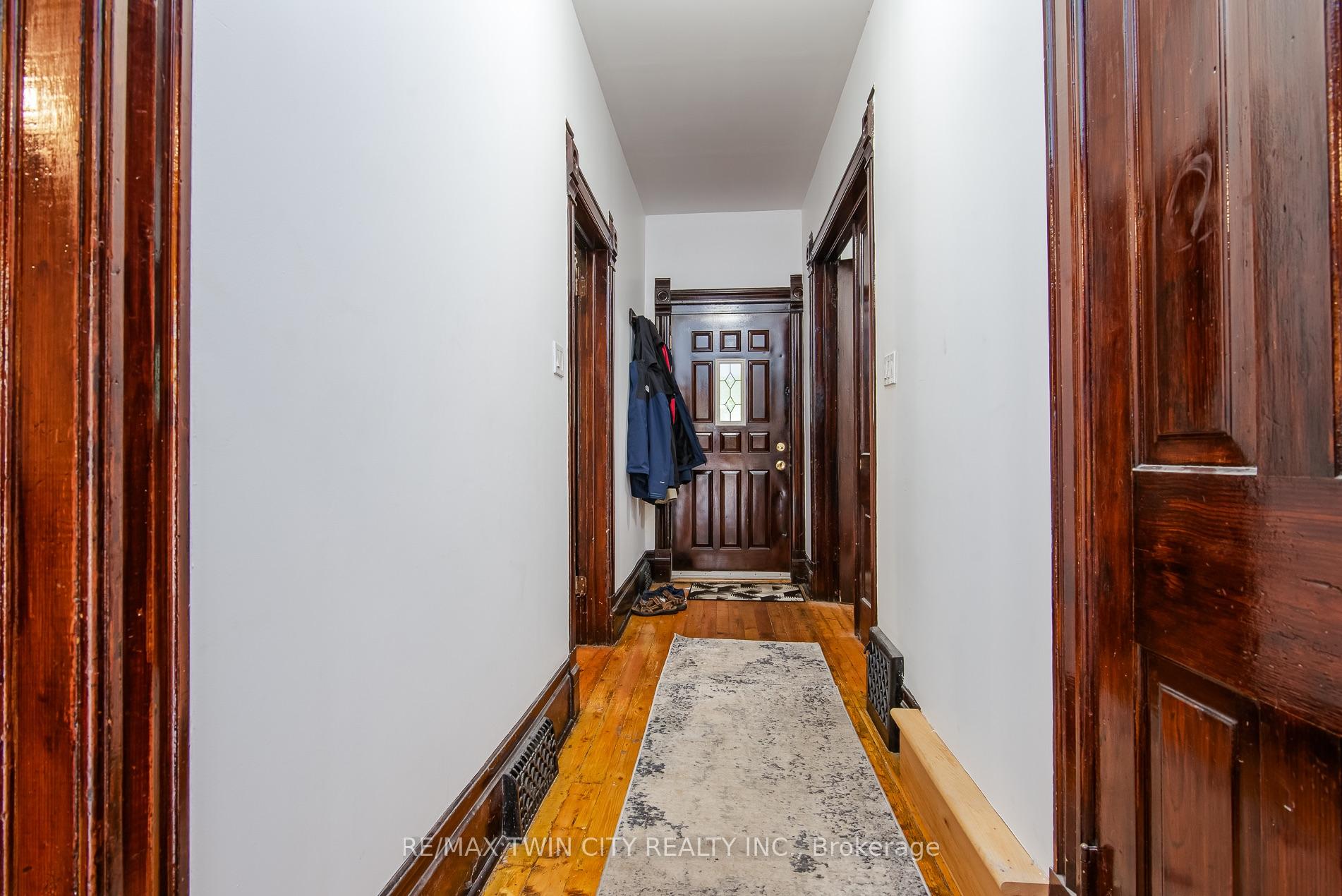 Photo 12 of 94 Margaret Avenue, Kitchener, Mount Hope Huron Park — HOMEH