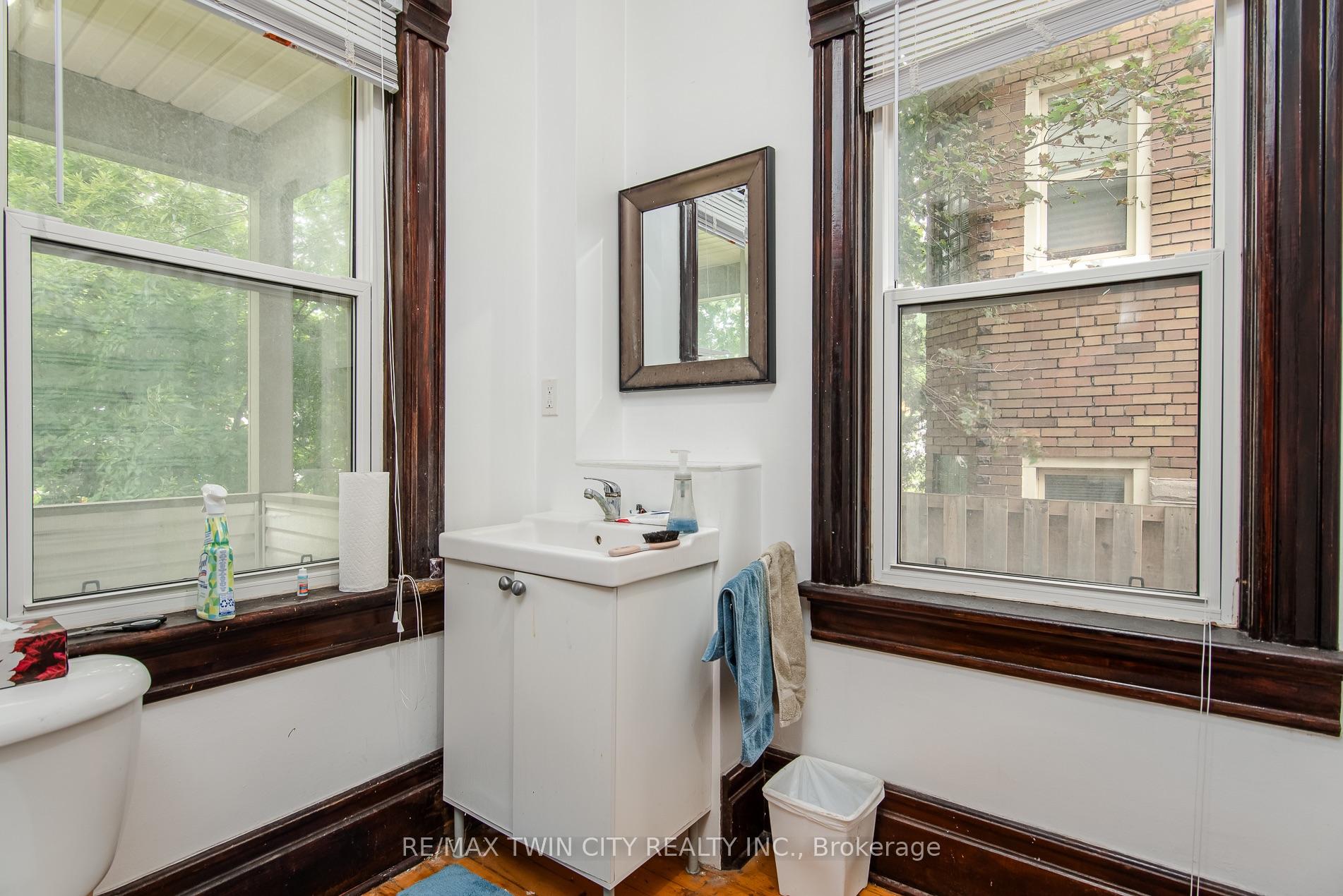 Photo 22 of 94 Margaret Avenue, Kitchener, Mount Hope Huron Park — HOMEH
