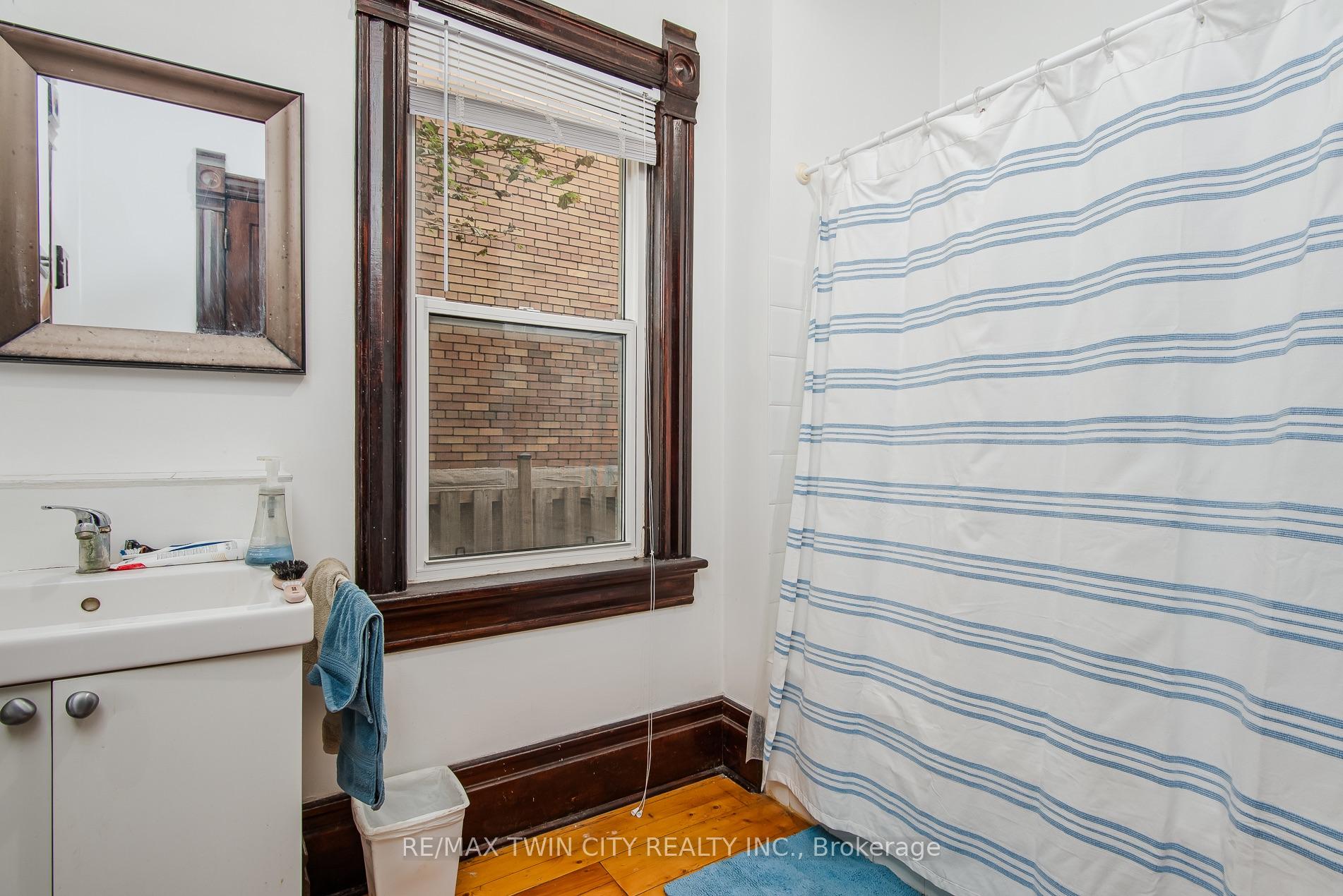 Photo 23 of 94 Margaret Avenue, Kitchener, Mount Hope Huron Park — HOMEH